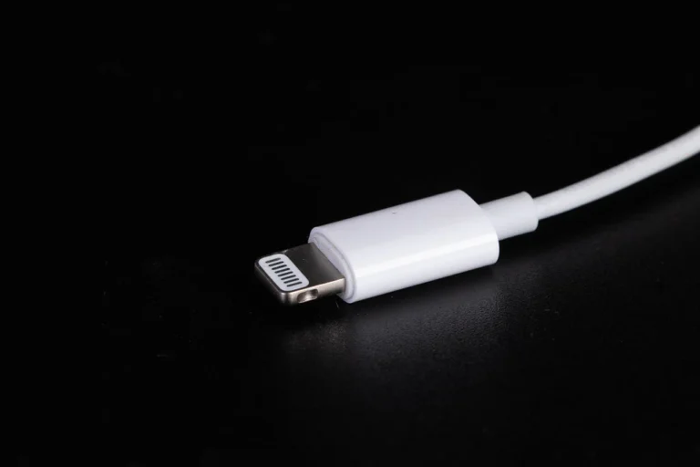 Lightning Cables