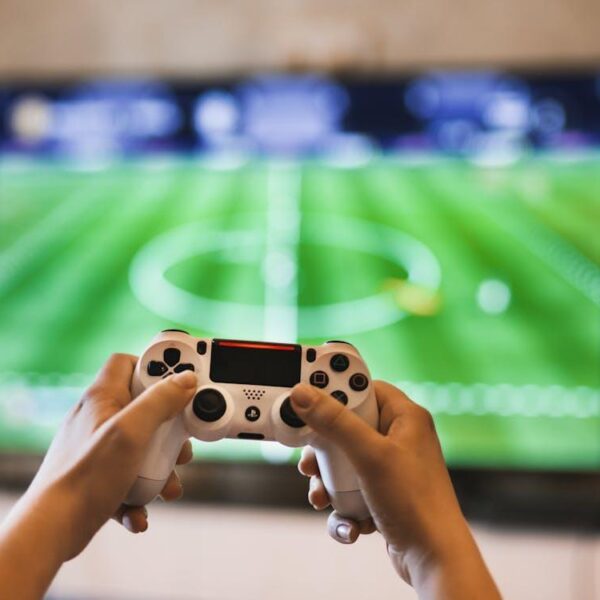 From Controllers to Haptics: How Tech is Enhancing Gaming Hardware